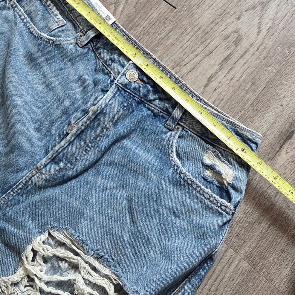 Ladies Garage Street Wide Leg Jeans- size 15/32- High Waisted - Picture 6 of 7